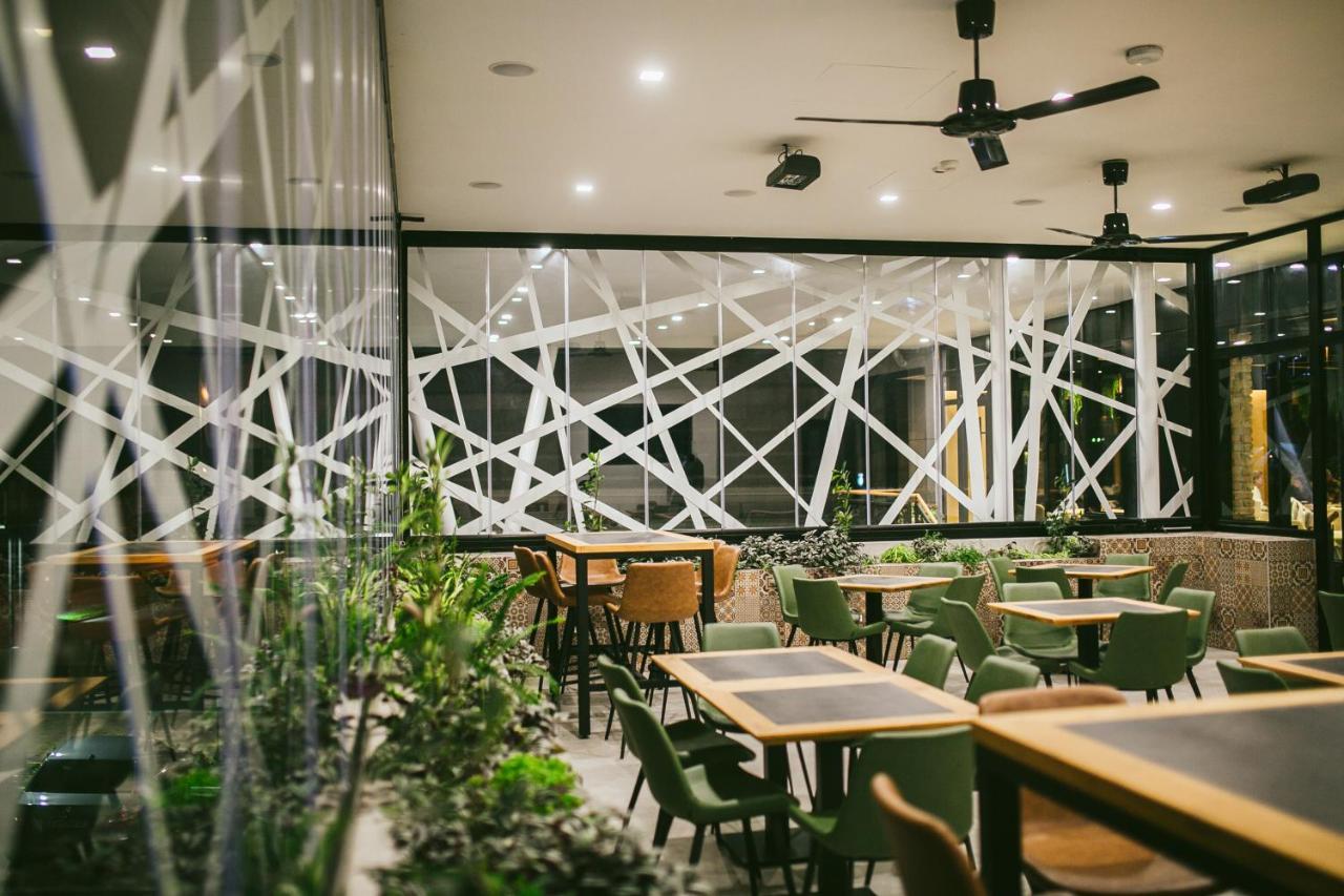 Hotel Kole Cacak Bagian luar foto